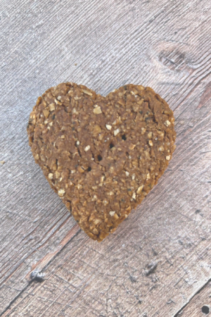 Peppermint & Carob Hearts Christmas Dog Treat