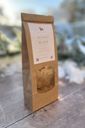 Honey & Oat Snowmen Christmas Dog Treats